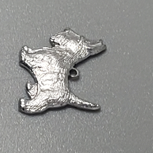 Sterling Silver Scottish Terrior (Scottie) Dog Pendant - Picture 4 of 8